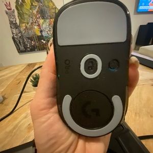 G PRO WIRELESS MOUSE